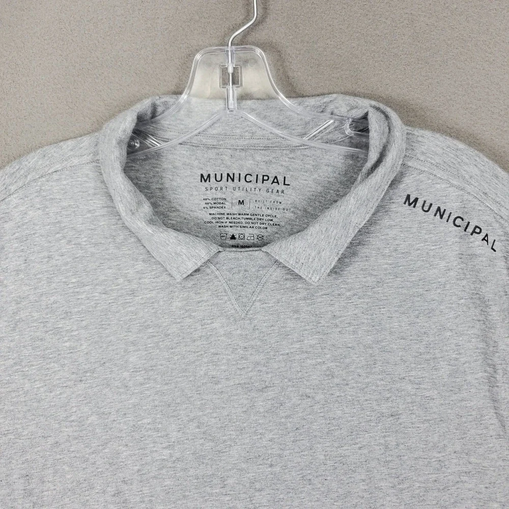 Municipal Sport Utility Gear Polo Mens M Gray Collared Short Sleeve Stretch Logo